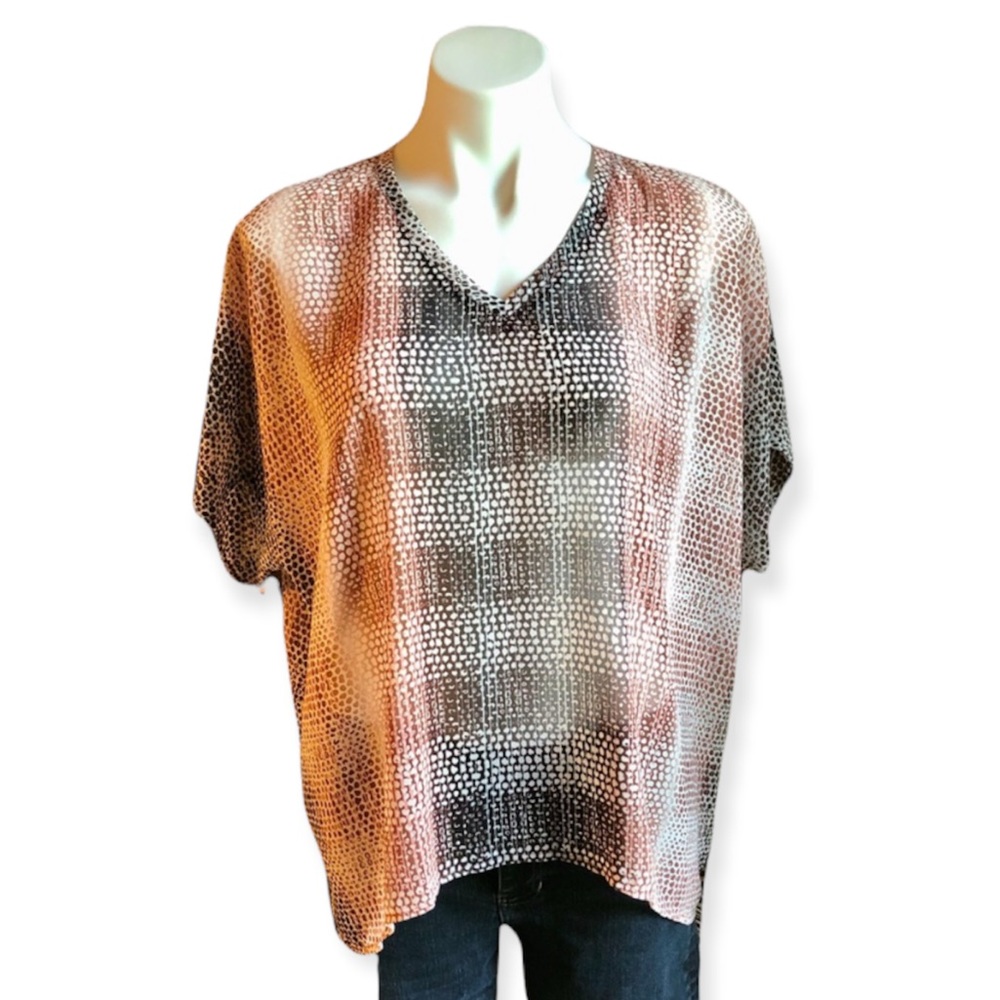 3/$20 CABI Cover Up Sheer Snakeskin Pattern Short Sleeve Blouse Style 240 Small
